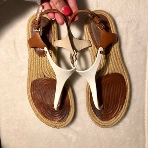 ✨ Michael Kors Leather Strap Sandals
